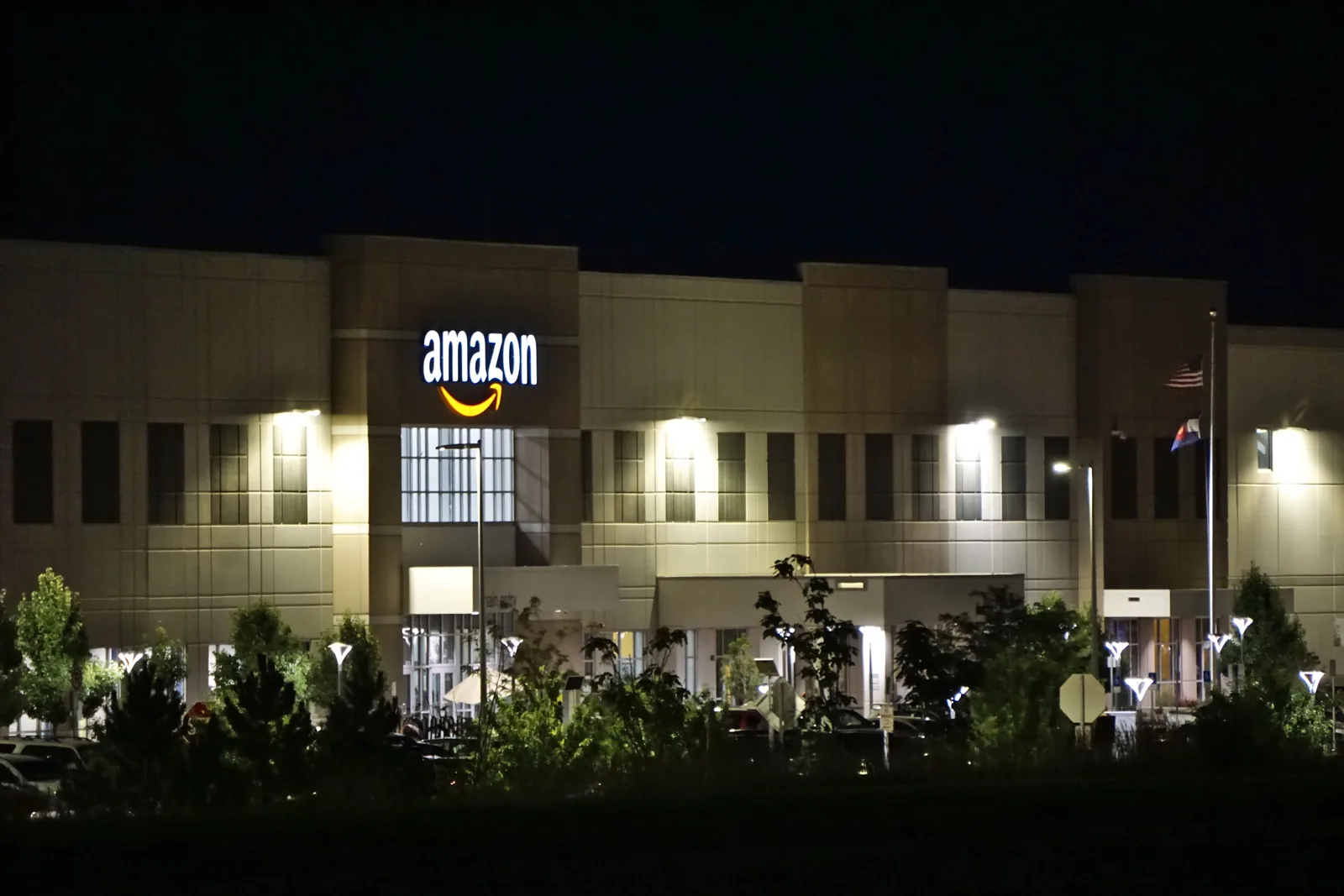 How to Reduce Stockouts on Amazon FBA: A Seller's Guide