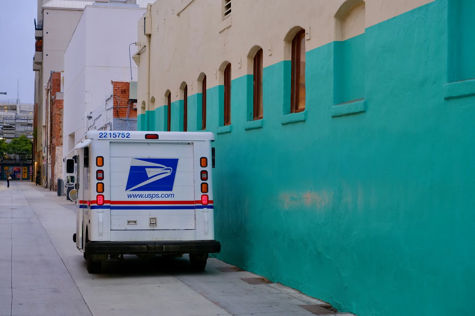 Reducing USPS Dimensional Surcharges: Packaging Case Study