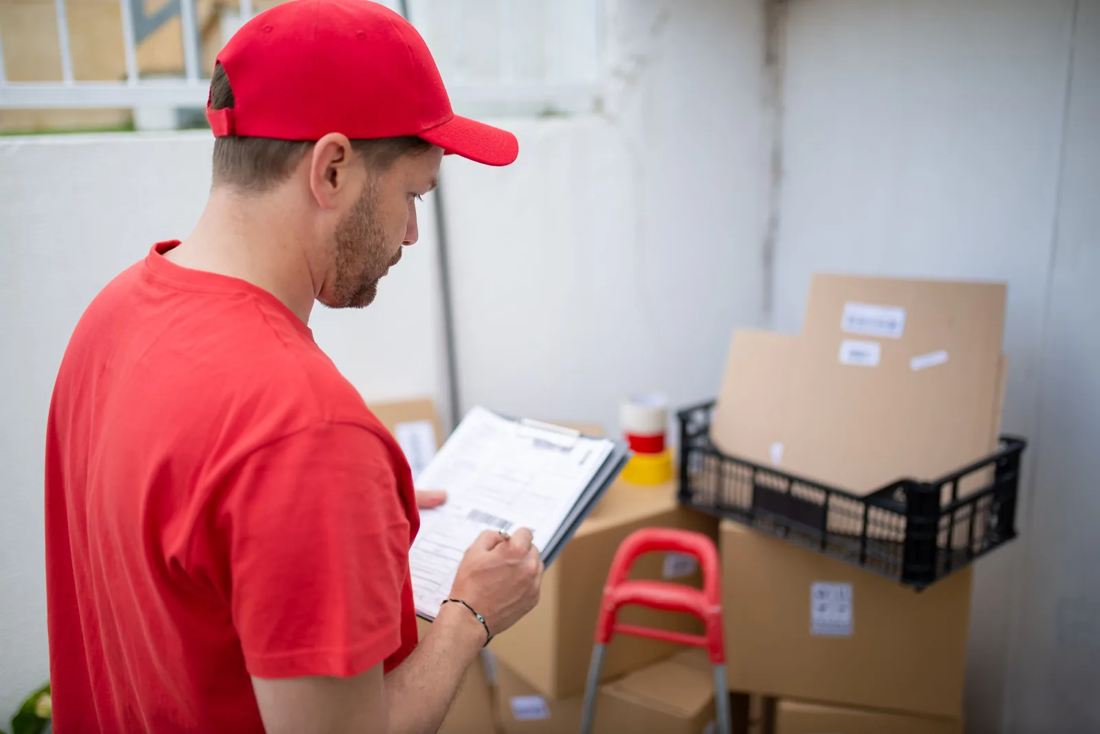 reverse logistics returns grading warehouse