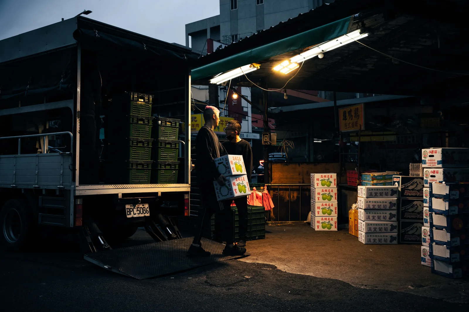 Logistics and Chain Supply Management: Stop Confusing the Two